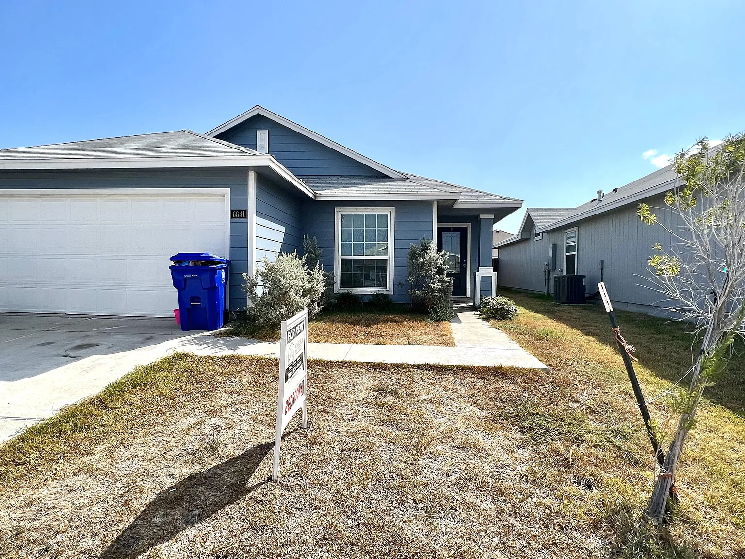 4 bed, 1496 sqft, $2,300 — Photo 1
