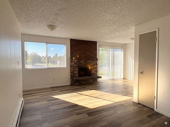 2nd image of 224 Ellingson Dr #B