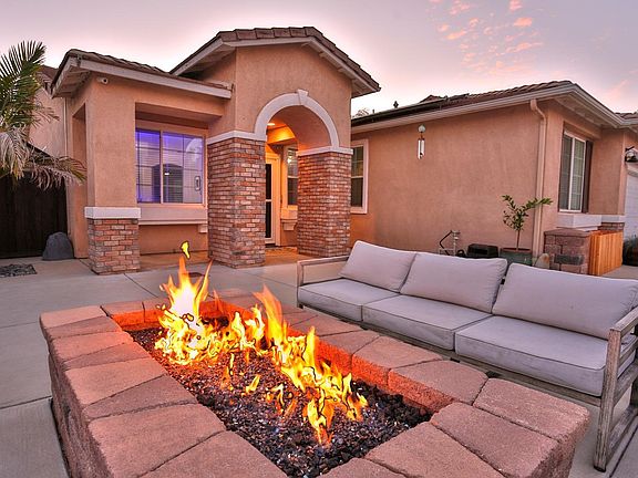 3rd image of 30073 Olive Grove St