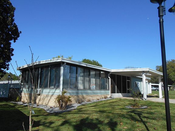 2nd image of 6025 Torrey Pines Dr