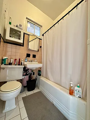 Rented by Building Equity Real Estate LLC | media 17