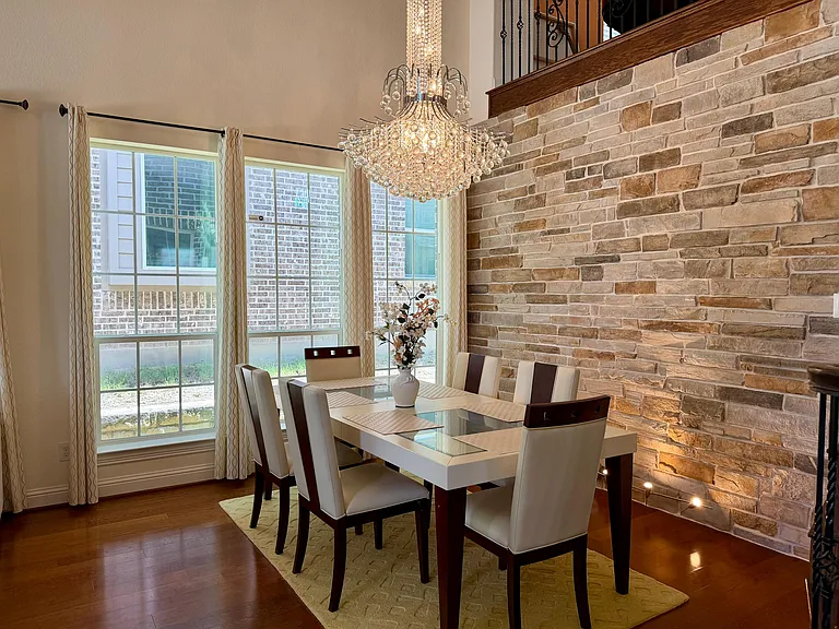 10411 Railswood Dr — Photo 8