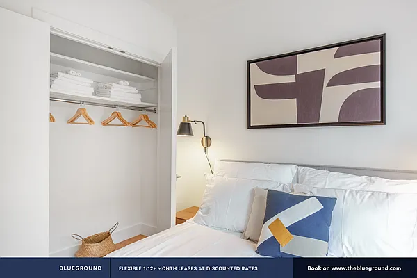 Rented by The Blueground | media 32