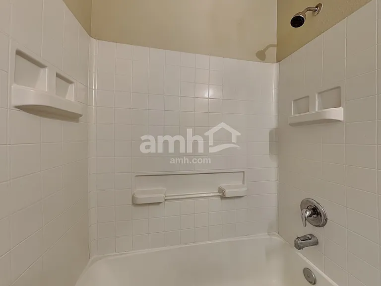 2618 Bammelwood Dr — Photo 16