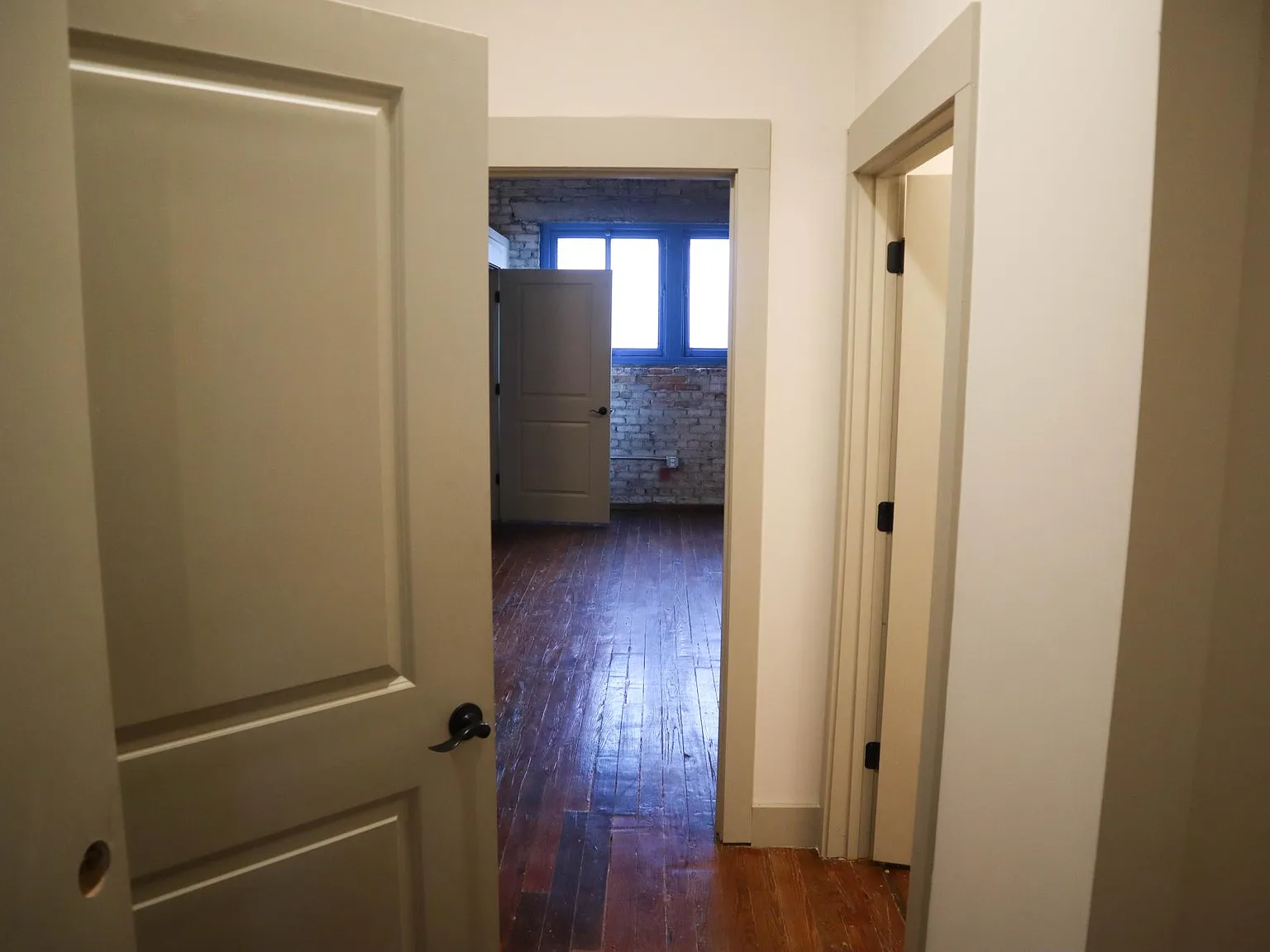 Studio, 515 sqft, $1,000 — Photo 1