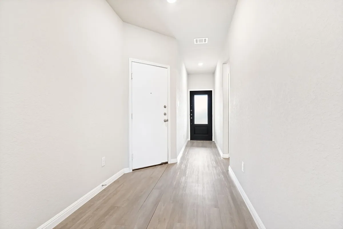 Building Photo - 2834 Calandra Lark