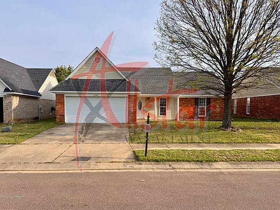2nd image of 1696 Cherry Creek Dr