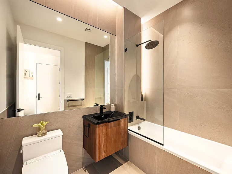 10 Quincy St #4C — Photo 7