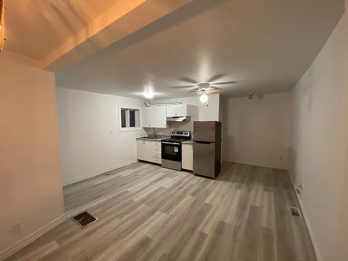 241 William St #2 — Photo 3