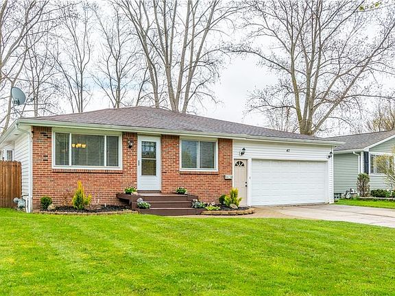 2nd image of 47 Acacia Dr
