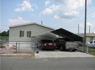 250 Shive Dr, Pahokee, FL 33476