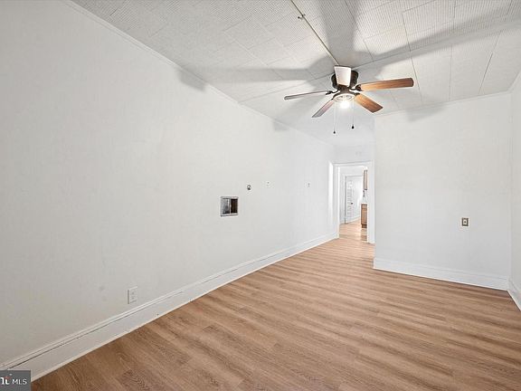 2nd image of 77 N Keystone Ave