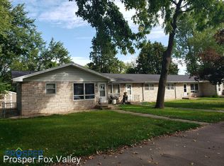 617 E Washington St, New London, WI 54961