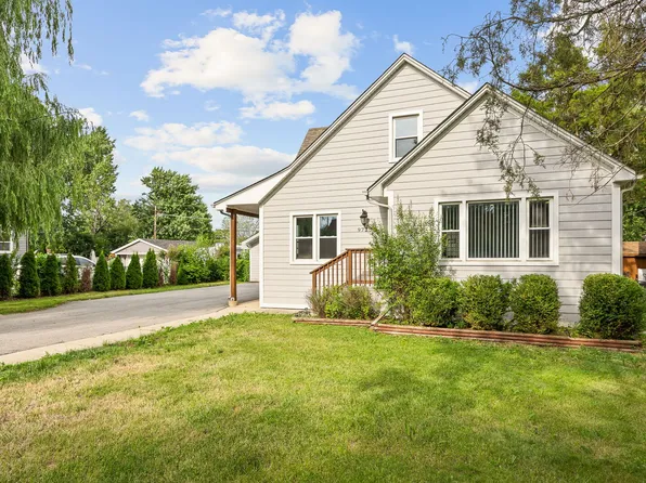 9725 S Normandy Ave, Oak Lawn, IL 60453