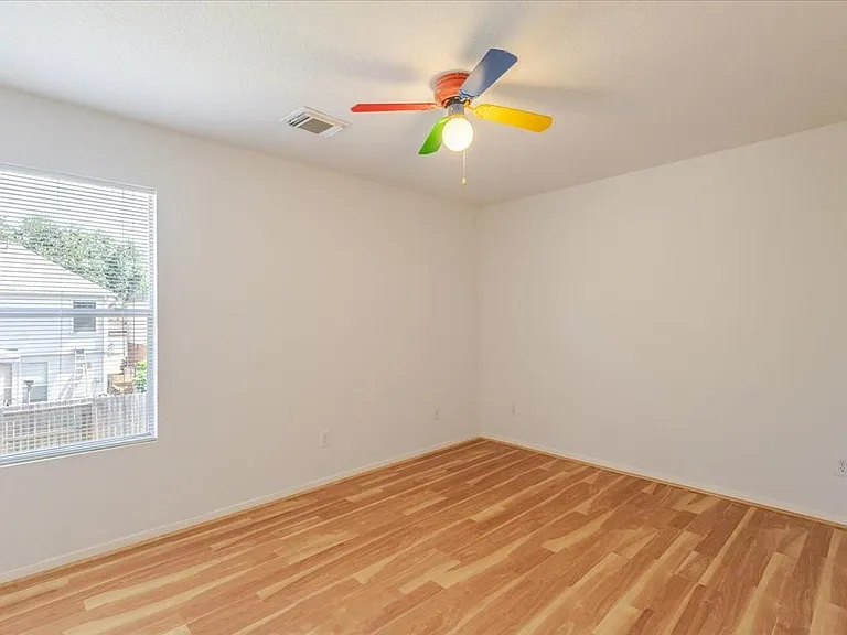 19510 Maywood Falls Cir — Photo 14