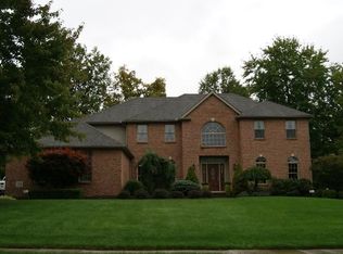 105 Oak Tree Dr, Canfield, OH 44406