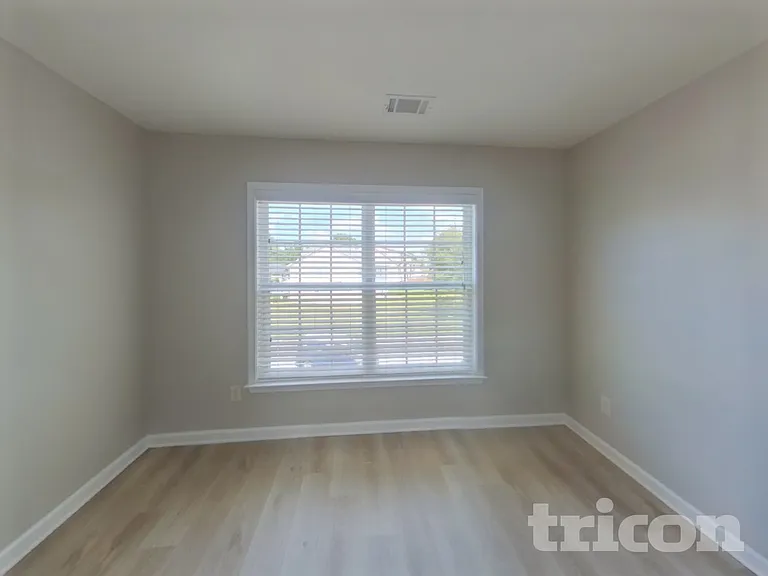7259 Madison Cir — Photo 14