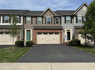 150 Arbor Trail Dr, Mc Kees Rocks, PA 15136