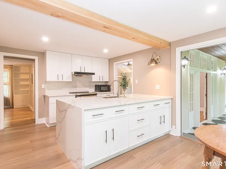 211 New Canaan Rd — Photo 13