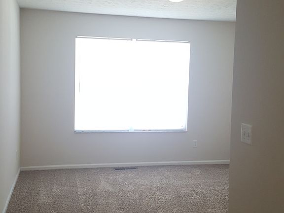 HUGE masterbedroom