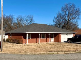 108 Adirondack Loop, Roland, OK 74954