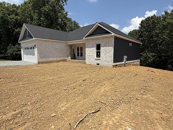 2nd image of 470 Powers Blvd