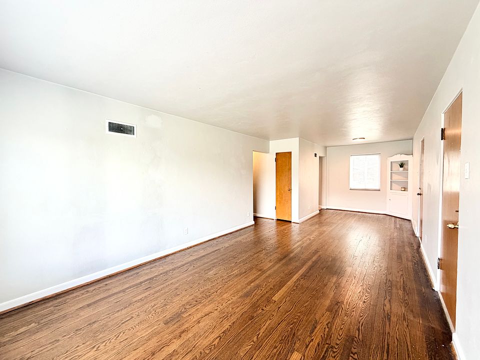 1st image of 5944 Nagel Ave #1E