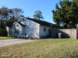 111 W 6th St, Atlantic Beach, FL 32233