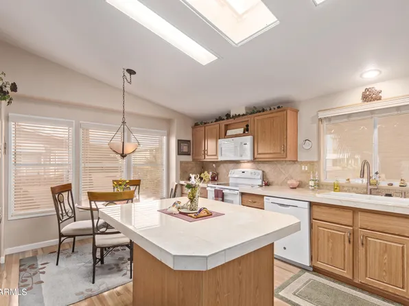 2400 E BASELINE Avenue #129, Apache Junction, AZ 85119