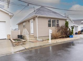 1137 Washington Pl, Baldwin, NY 11510