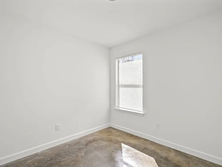 3193 Winslow Rd — Photo 12