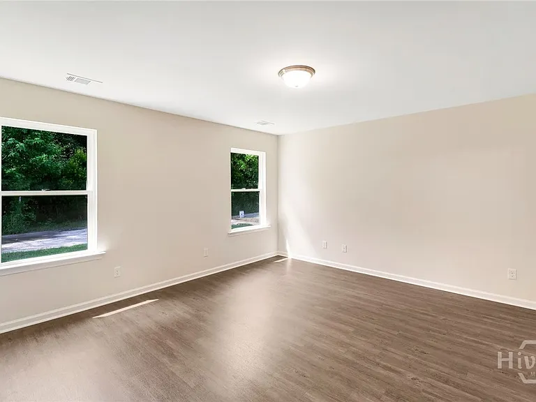 532 Cade Dr — Photo 17