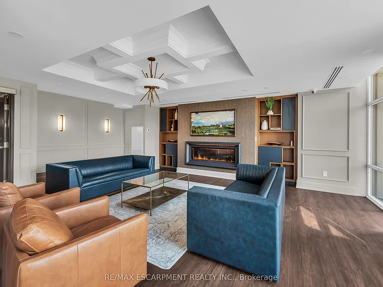 460 Dundas St E #522 — Photo 40