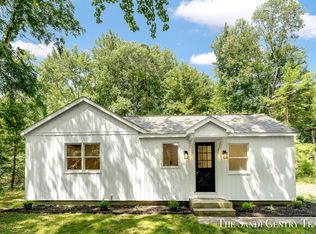 174 E Pontaluna Rd, Norton Shores, MI 49444