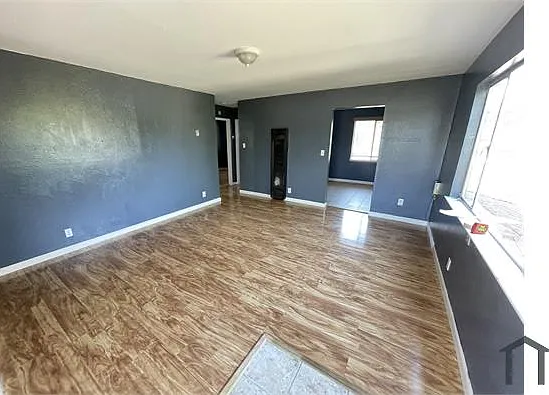 2 bed, 800 sqft, $2,350 — Photo 3