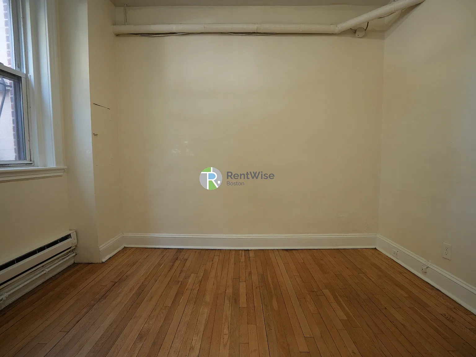 3 bed, 1.0 bath, $2,800 — Photo 4