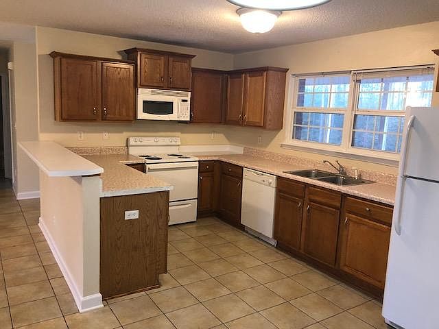 2nd image of 5137 Eagle Way