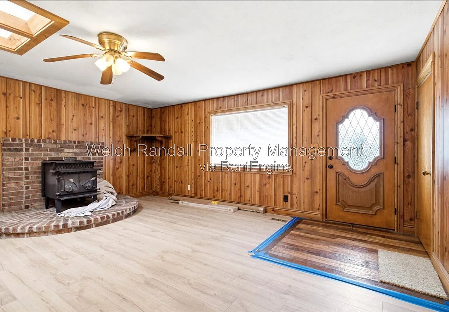 4 bed, 3.0 bath, 2544 sqft, $2,295 — Photo 4