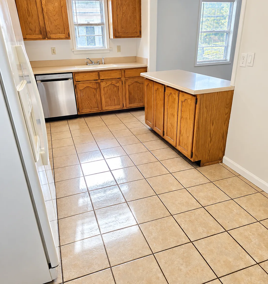 3204 Parkwood Rd — Photo 4