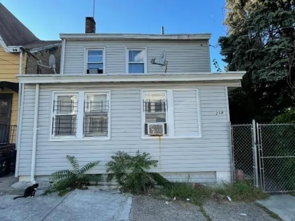 257 Liberty St, Paterson City, NJ 07522