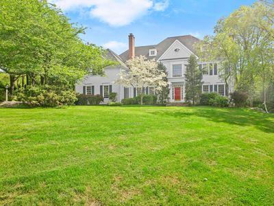 44 Twin Pond Ln, New Canaan, CT, 06840