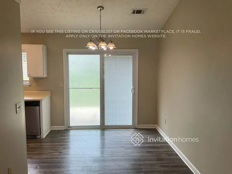 5255 Sugar Crest Dr — Photo 4