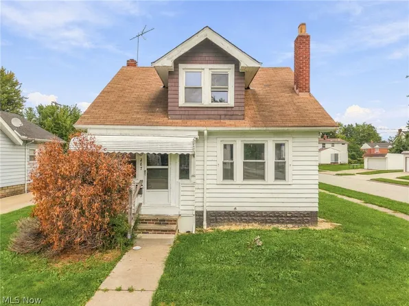 287 E 248th St, Euclid, OH 44123