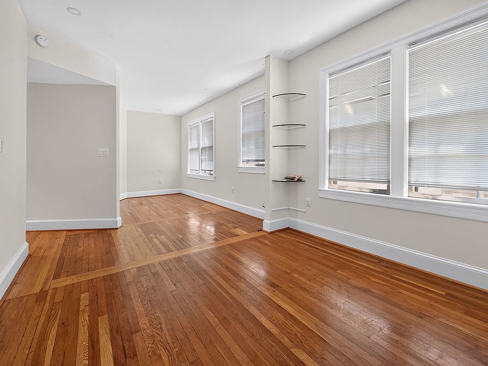 1st image of 3120 R St NW APT 207