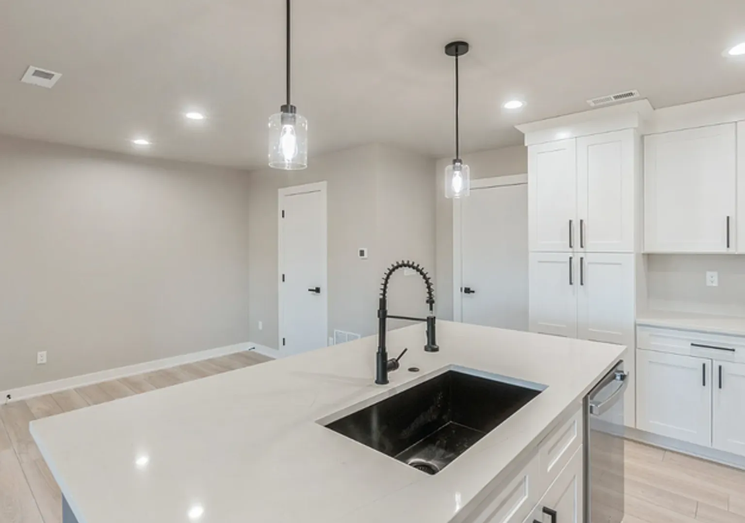 14210 Springbrook Trail — Photo 3