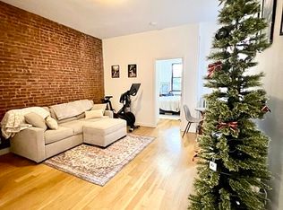 47 W 68th St APT 3R, New York, NY 10023