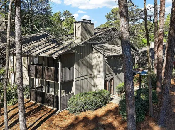 903 Cumberland Ct SE, Smyrna, GA 30080