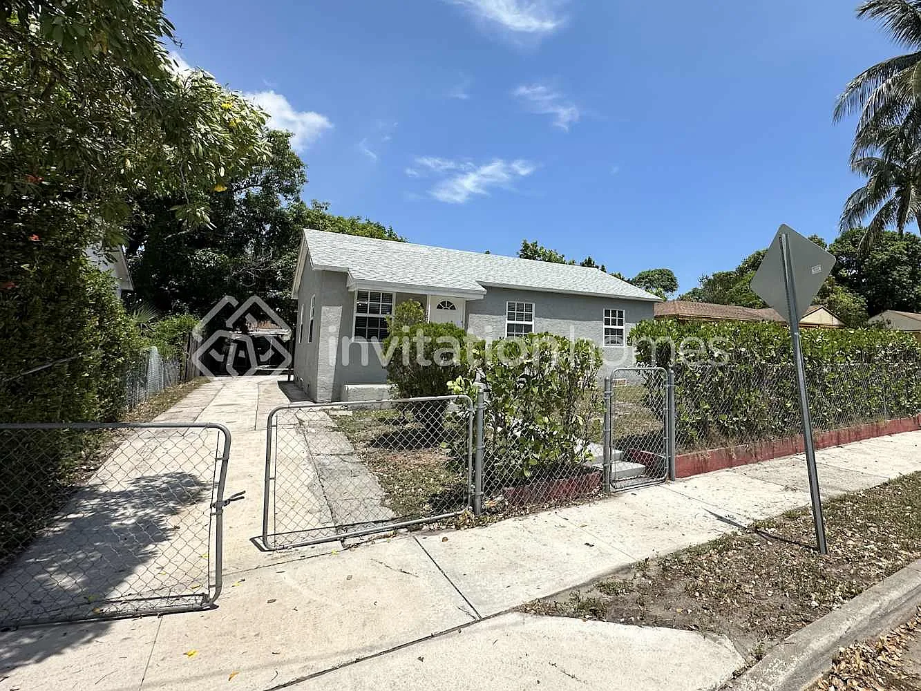 707 40Th St Palm Beach, FL 33407 — Photo 1