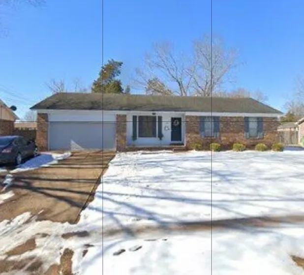 Building Photo - 55 Norvel Dr