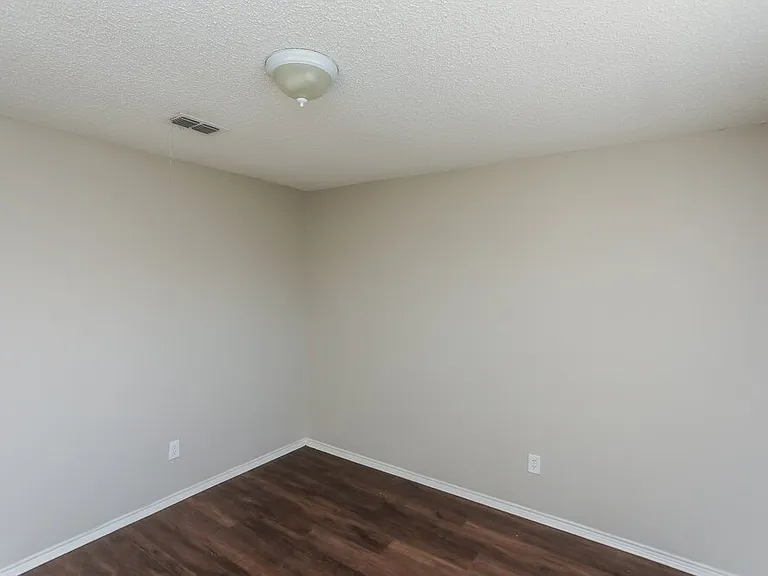 4220 Fernleaf Dr — Photo 12